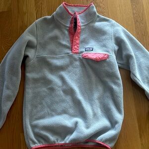 Kids Patagonia pullover size XL (14)